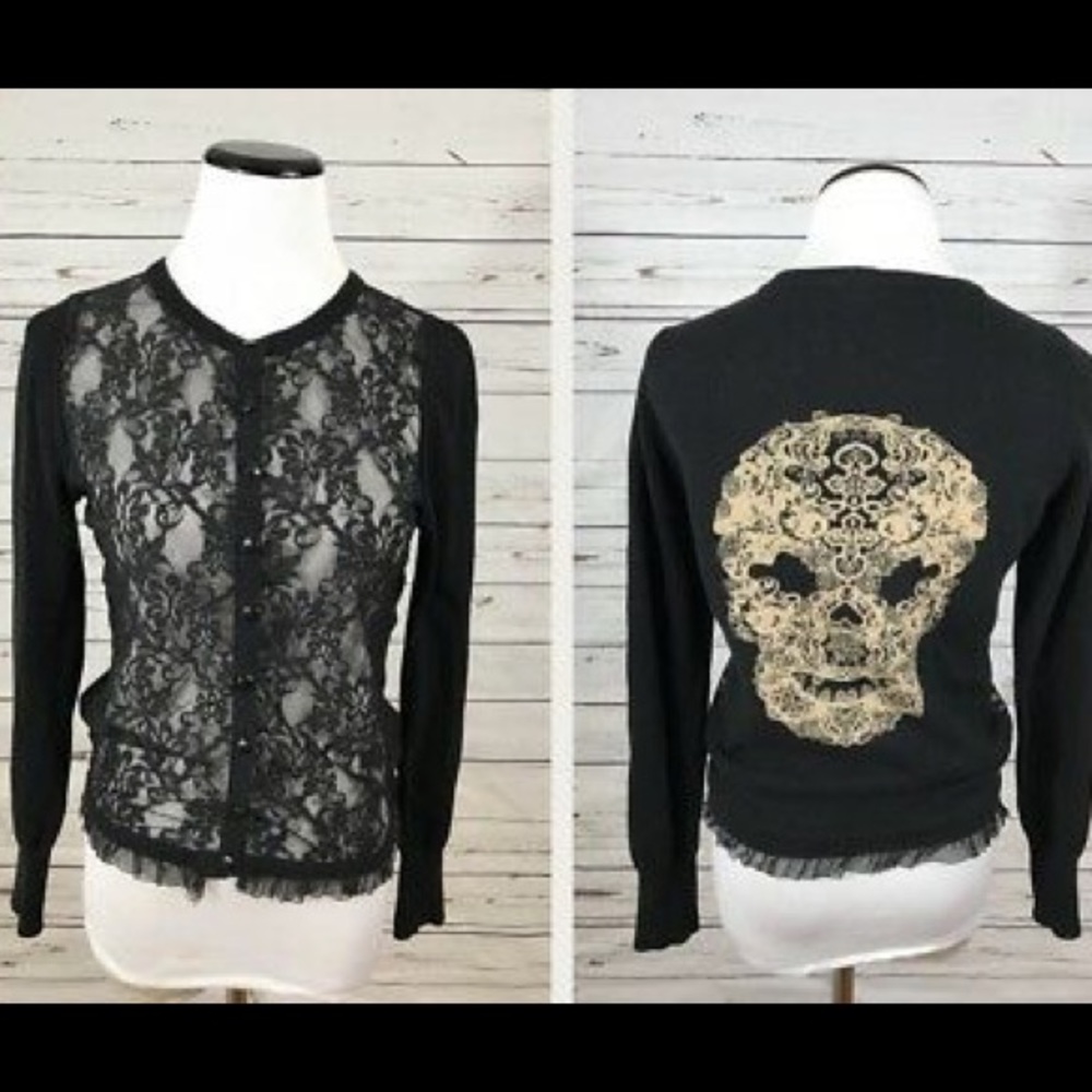 ‼️5/$20‼️ Skull Lace Jacket